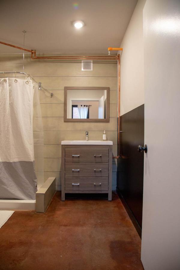 Eco Friendly Loft In Center City, Contactless Check In - Hive Room Philadelphia Kültér fotó
